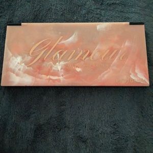 Eyeshadow palette